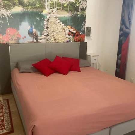 Le Studio D Aurelie Avec Spa Ete En Pleine Campagne Et Proche De Toute Commodite Рокмор Екстериор снимка